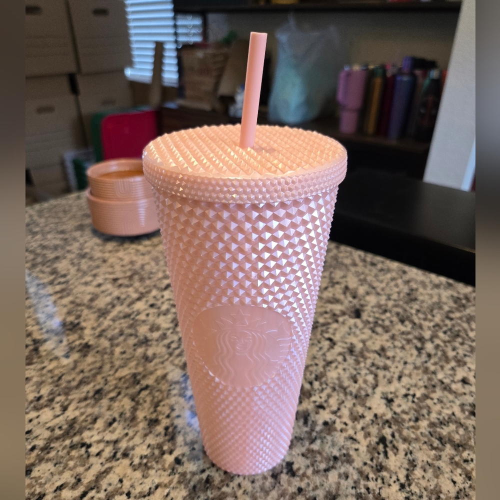 CLEARANCE Matte Light Pink Studded 24 oz Tumbler Cold w/Straw 2020 Spring